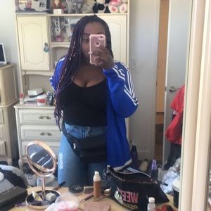 Meet your Posher, Ash